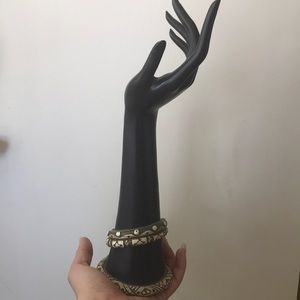 Hand model stand for all your rings  💅